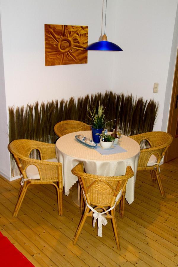 Ferienwohnung Falk Wolpinghausen Esterno foto
